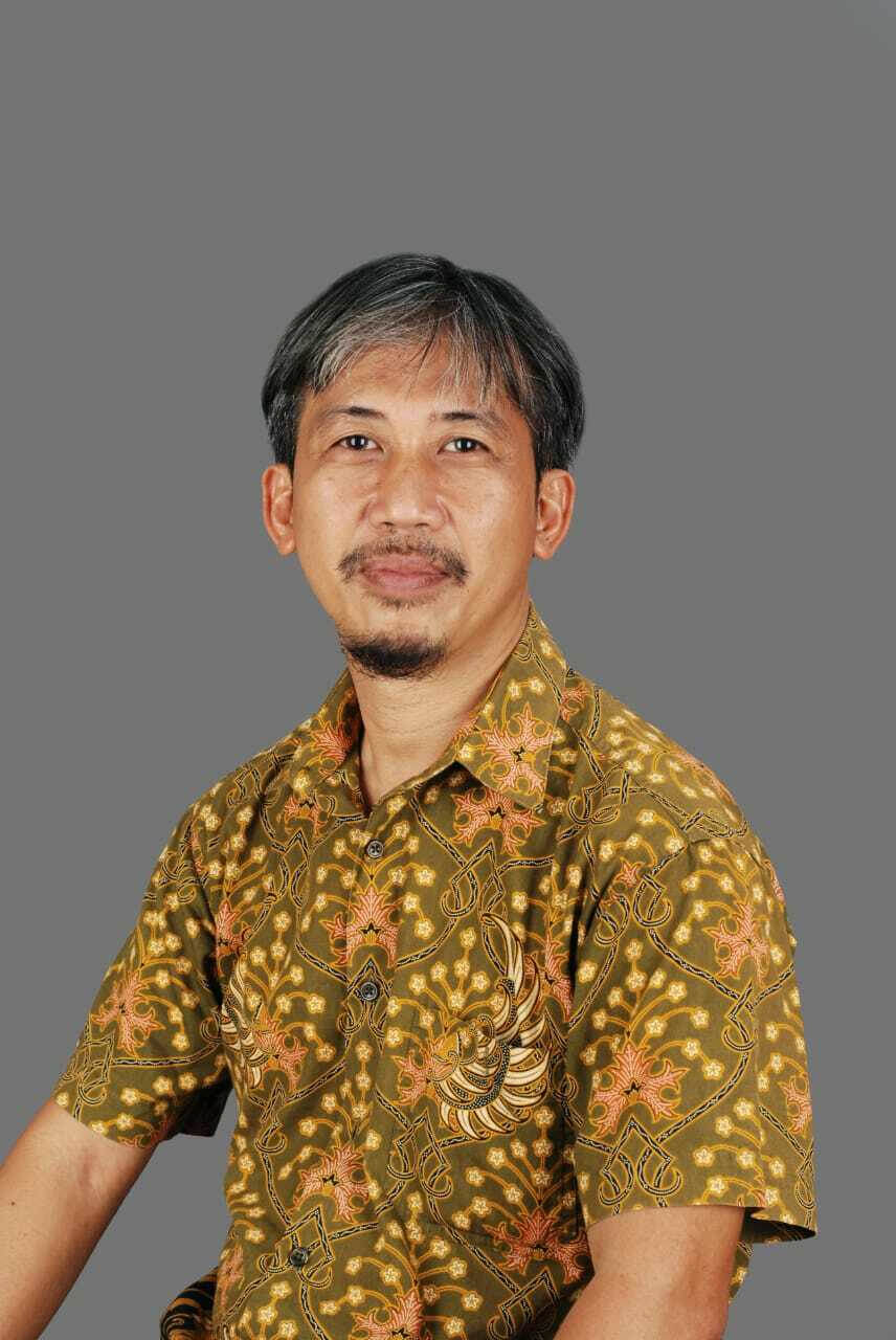 Foto Syah Fitrian, Ahli CLO3D, Penulis Buku, Konsultan CAD-CAM Profesional, Pengajar Berpengalaman